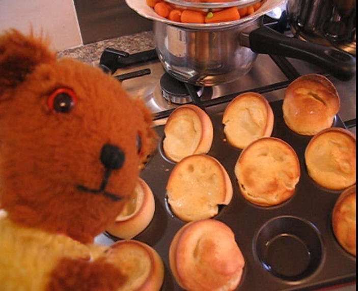 Yellow Teddy with Yorkshire puddings