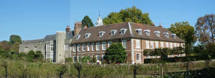Hall Place Bexleyheath - Tudor house