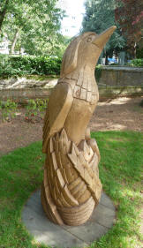 Well Hall Pleasaunce wooden bird sculpture