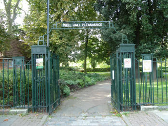 Well Hall Pleasaunce gates