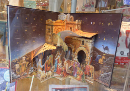 Shop window - Nativity popup advent calendar