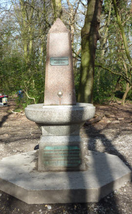 Highgate Wood drinking fountain