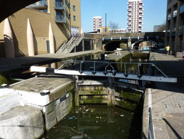 Commercial Road Lock 