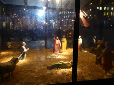 Trafalgar Square Nativity case