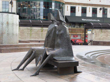 Canary Wharf sculpture