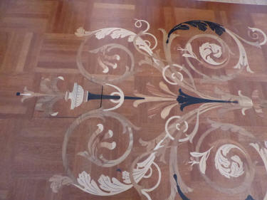 Wood inlay floor