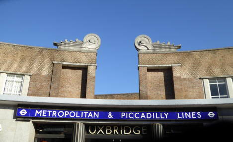 Uxbridge Station entrance