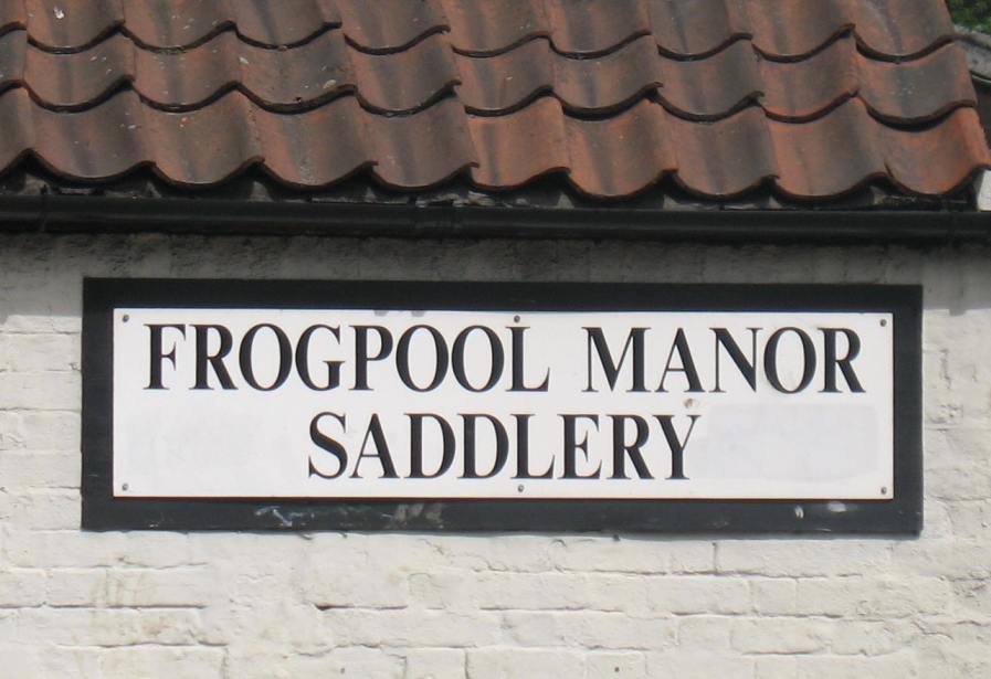 Frogpool sign