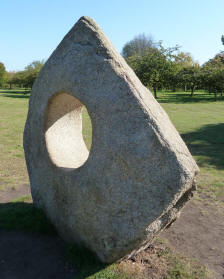 Hall Place Bexleyheath - Stone sculpture