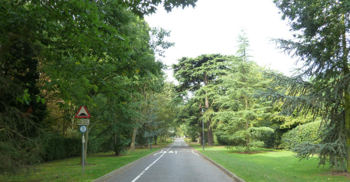 Danson Park entrance