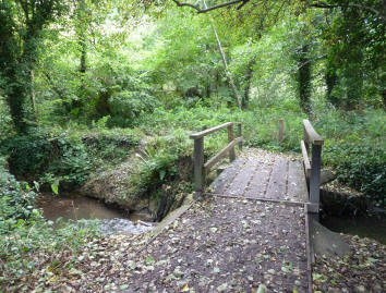 Kyd Brook bridge 1