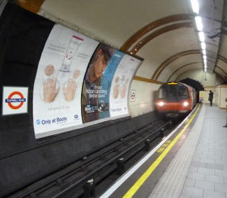 Tufnell Park tube station, train arriving