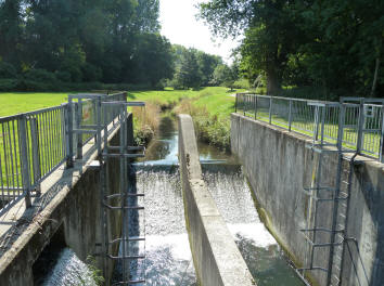 River weir