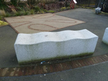 Riverside Gardens, Crayford, seats