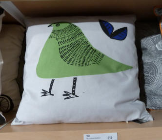 Bird cushion