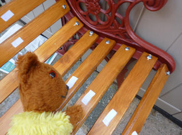 Garden bench - trying out the slats