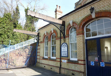 Alexandra Palace old railway station