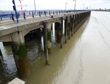 Erith pier