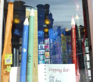 Art shop window display