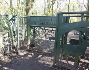 Highgate Wood entrance