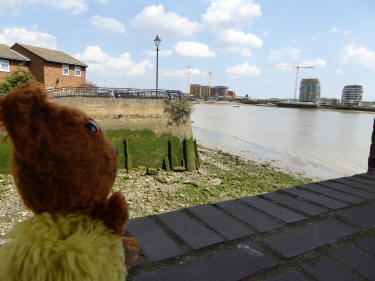 Thames at Canary Wharf