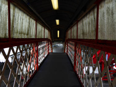 Amersham Station bridge